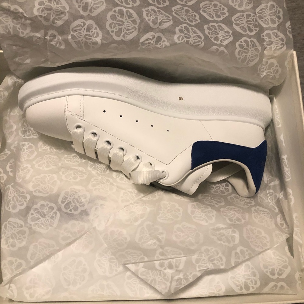 Alexander McQueen 🔥🔥🔥🔥